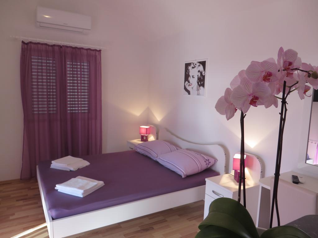 Apartments Petar Hvar Town Room photo